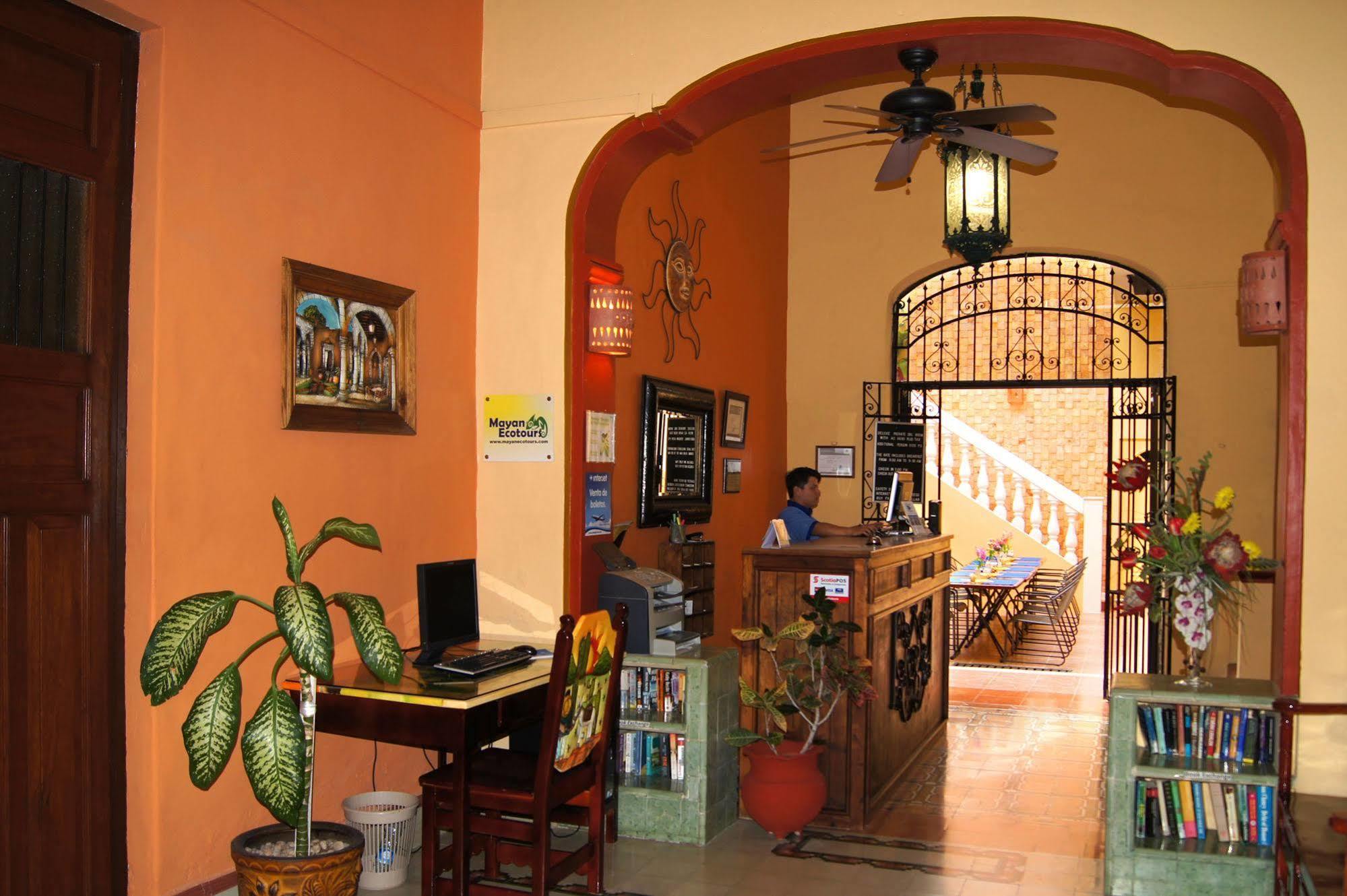 Hotel Del Peregrino Boutique Hotel Mérida Exterior photo